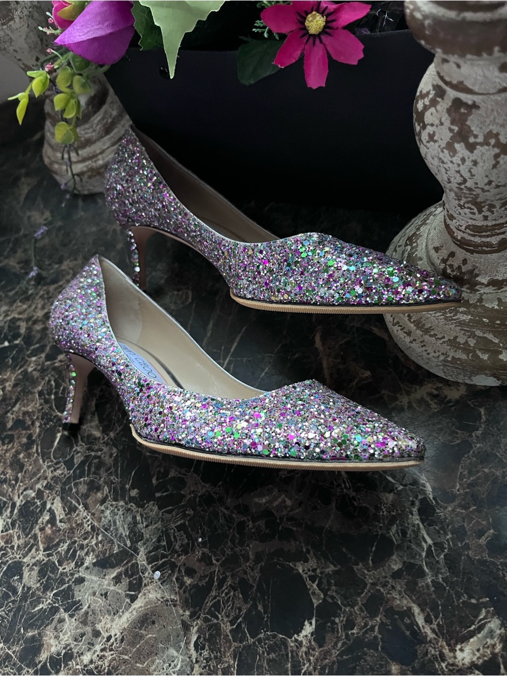 Jimmy Choo
Love 85
Fancy/Elegant
Princess
Heel/Pumps
Size 39 EU
9 USA for Women - Picture 5 of 15